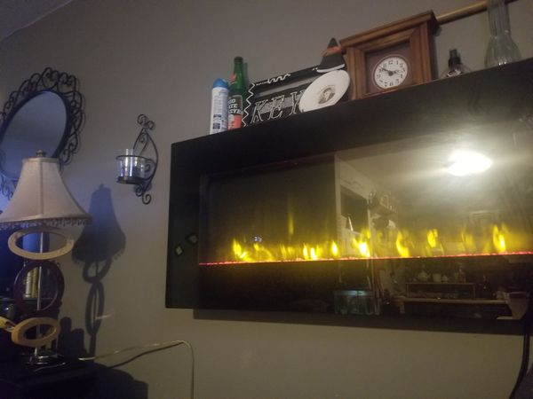 Fireplace with color changing flames for Sale in South Zanesville, OH