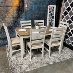 SkemptonDining Table and 6 Chairs
Ashley Furniture$20 Down Payment and delivery available 