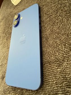 iPhone 16 plus blue