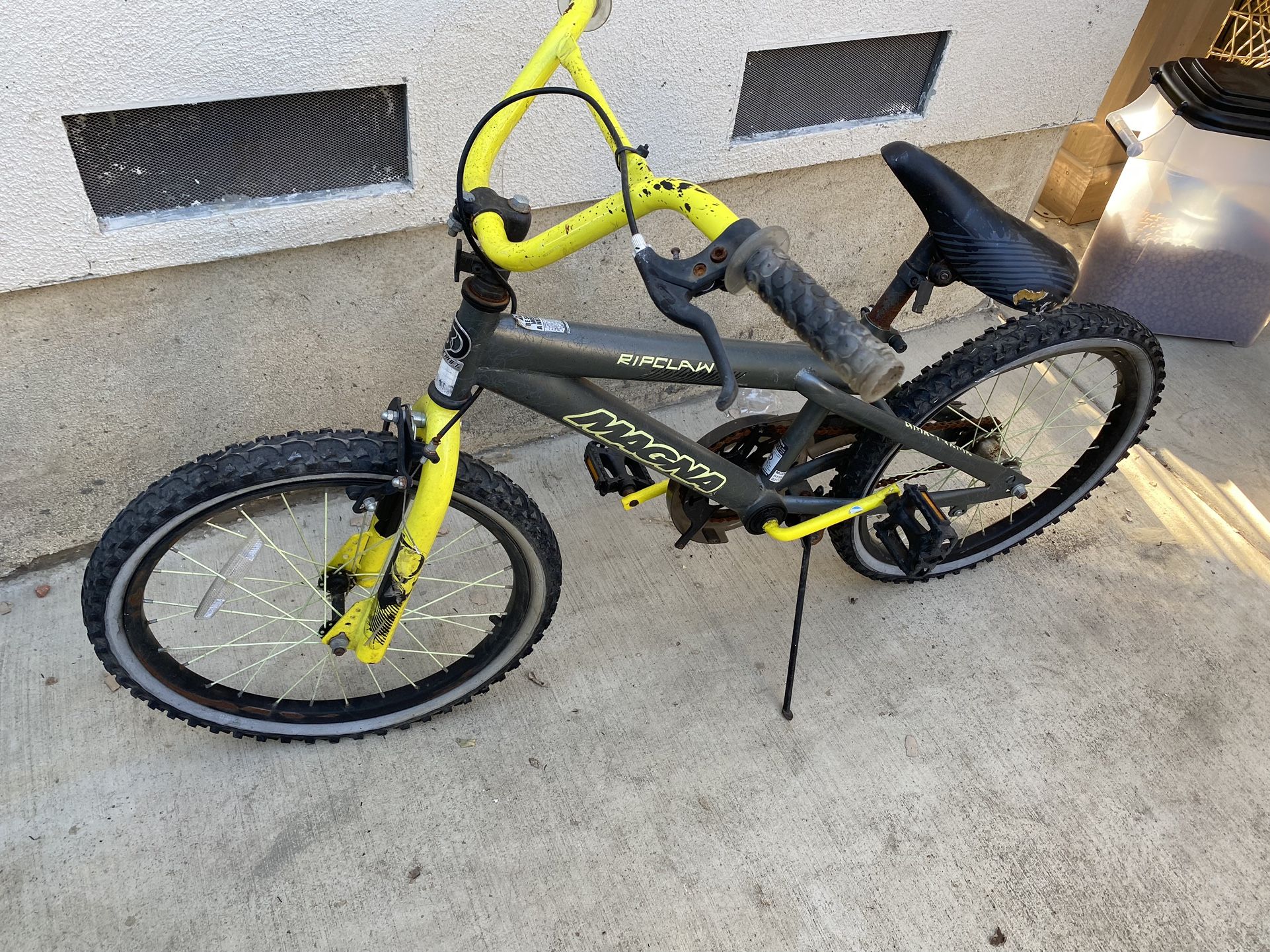 Magna Ripclaw Bike for Sale in Los Angeles CA OfferUp
