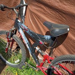 Mongoose 26" bike nice