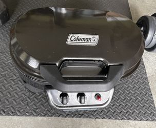 Coleman Roadtrip 225 tabletop grill