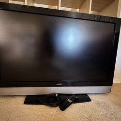 Vizio TV With Remote