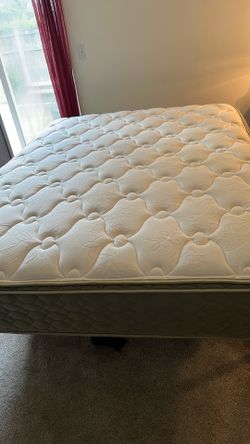 Queen size clean mattress