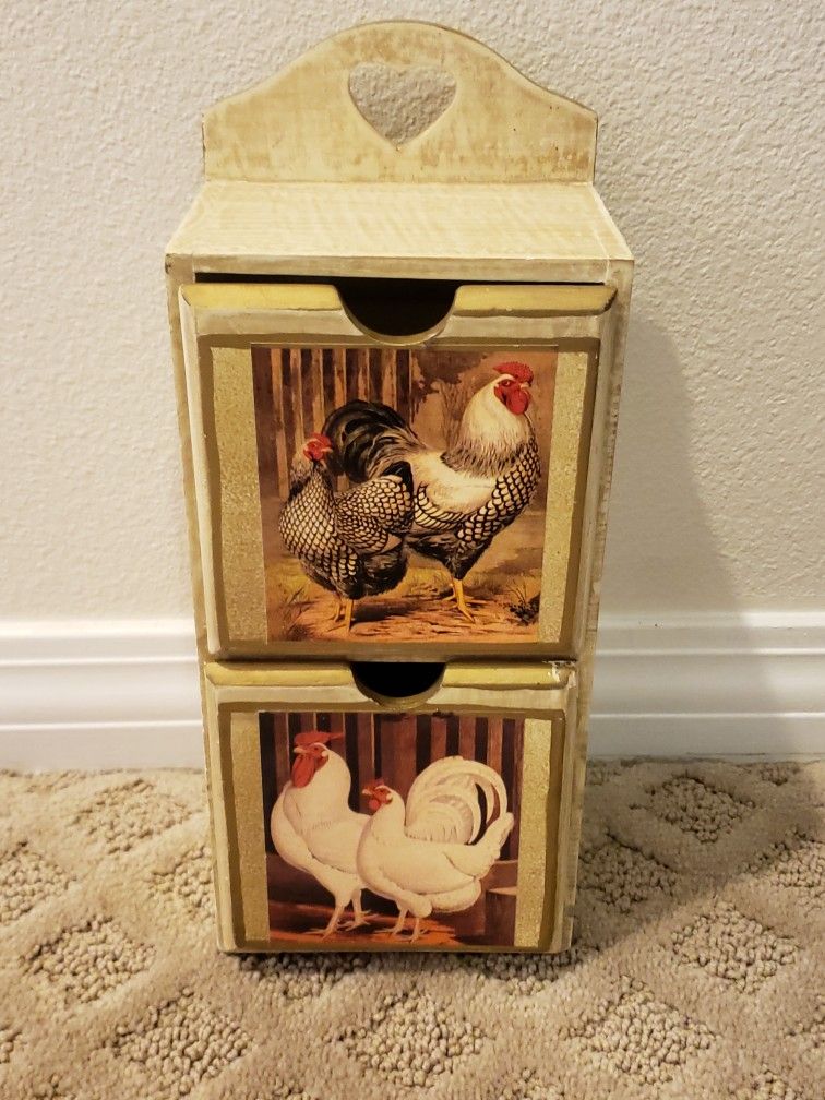 CHICKEN STORAGE BOXES
