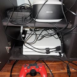 PS4 Pro  1TB+ PSVR 2.0 w/ HDR + Move Controllers + PlayStation Camera