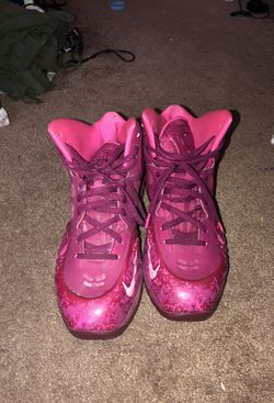 Nike shoes size 11