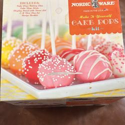 Cake pop Set By Nordic Ware