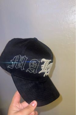 selling this hat (REAL)