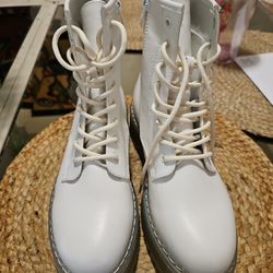 Steve Madden Basille Lace-up Platform Boots 