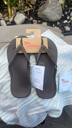 Authentic Archie’s flip flops Brown M7 / W8