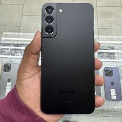 Samsung Galaxy S22+ | 128GB | Unlocked 