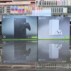 Xbox Series X 1TB & 2TB Available ((Take It Home In Payments/ llévatelo a casa en pagos) 