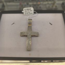 10k Gold Diamond Cross Pendant 8.3 Grams Layway Available 10% Down If You Interested Please Make Sure You Ask For Maribel Thank You 