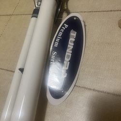 Brand new 3 pieces okuma tundra 15 ft surf rod and daiwa df100a reel combo