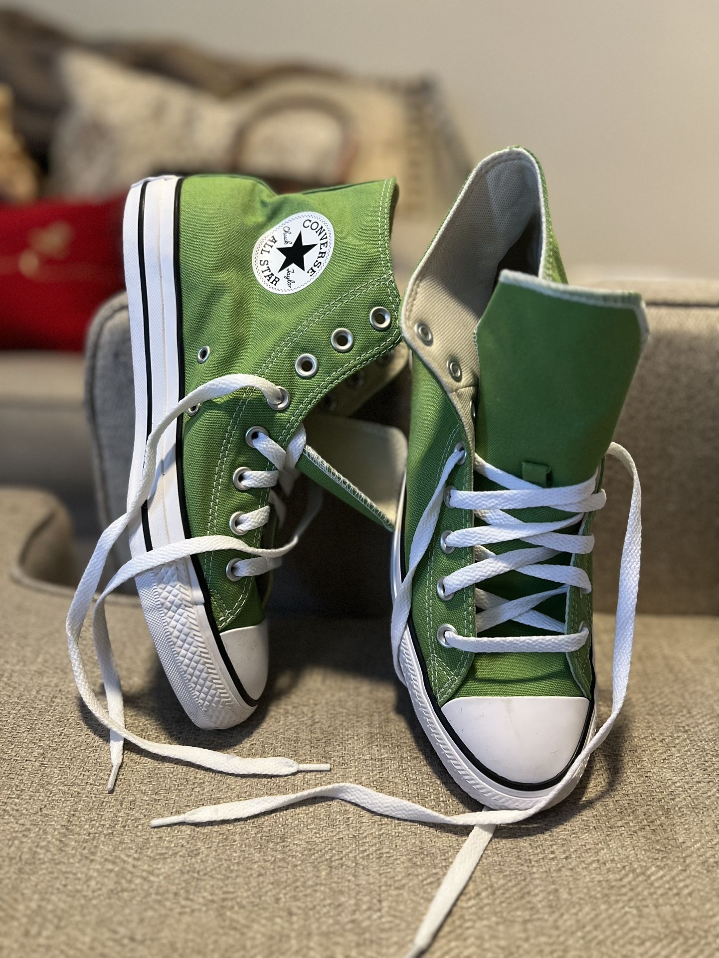 CONVERSE