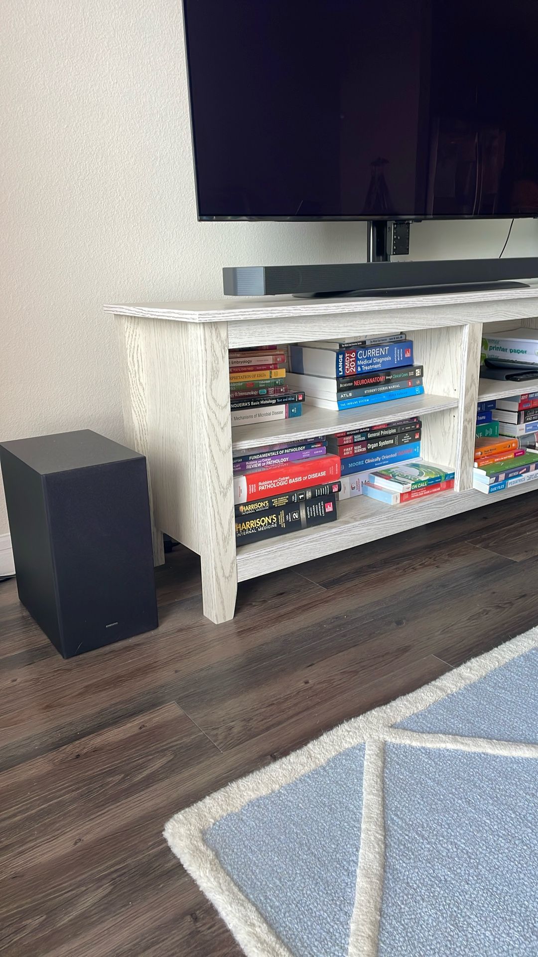 Samsung Soundbar And Subwoofer