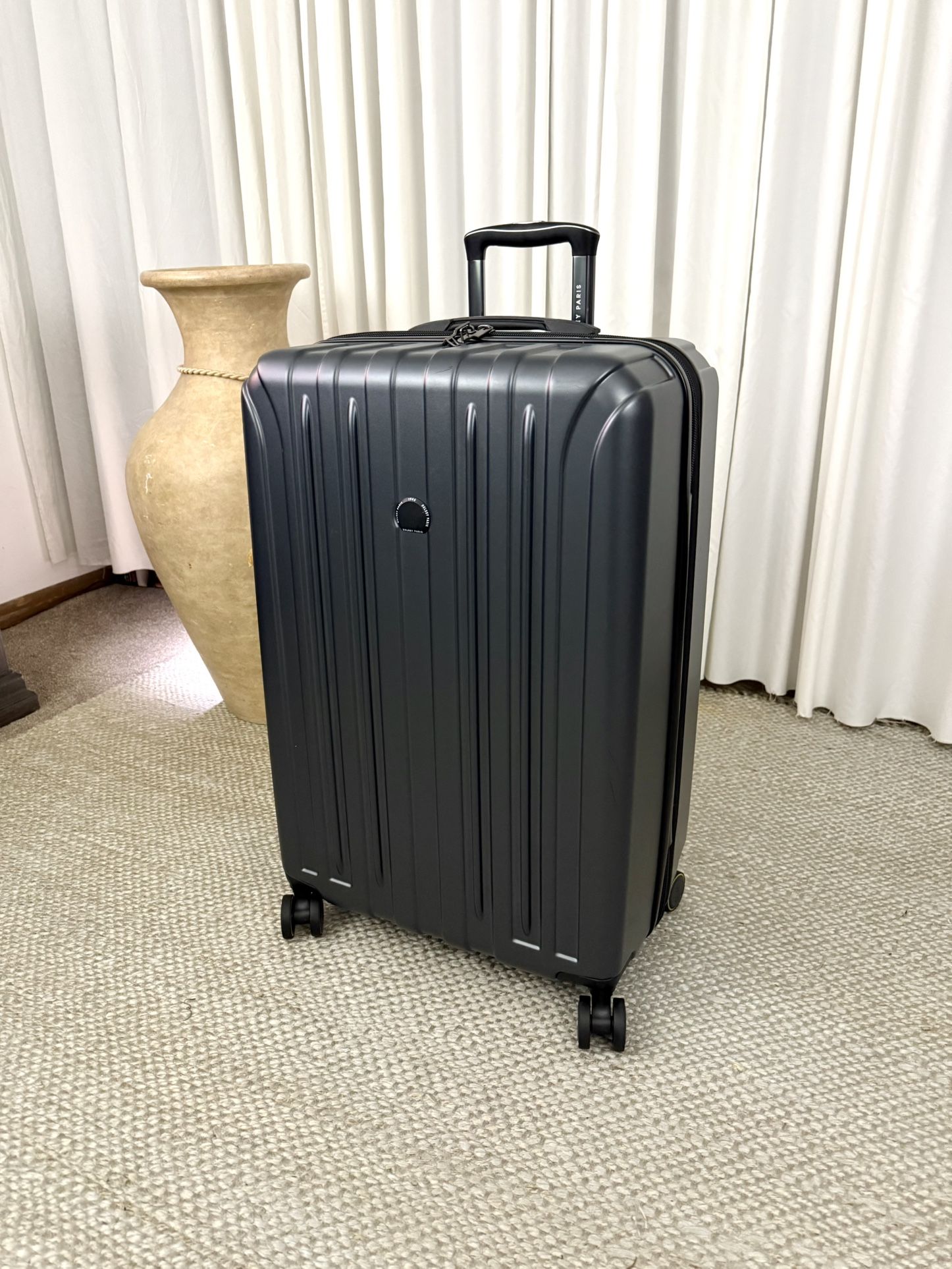 Delsey Hardside Luggage Suitcase