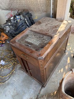 Antique radio