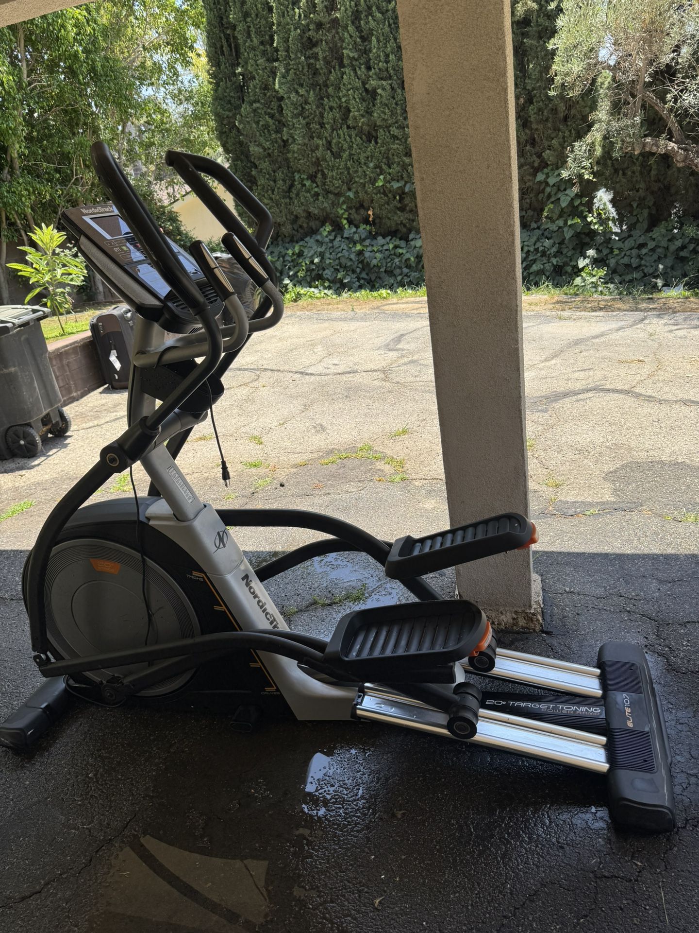 Nordic Elliptical