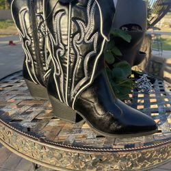 Boots - New