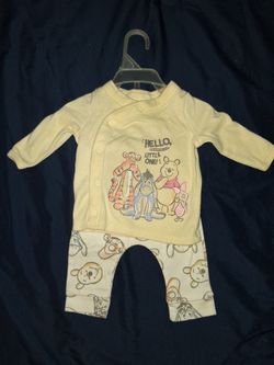 Disney NEWBORN Outfit With Hat 