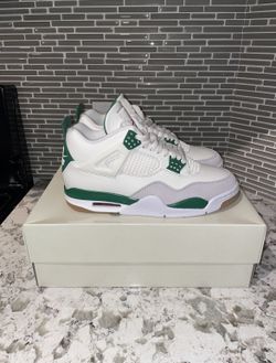 Nike SB x Air Jordan 4 Retro SP ‘Pine Green’ Size 9.5