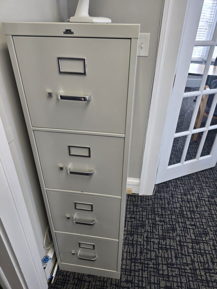 4 Drawer File Cabinet