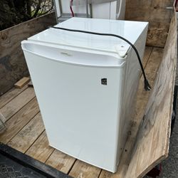 Mini Fridge