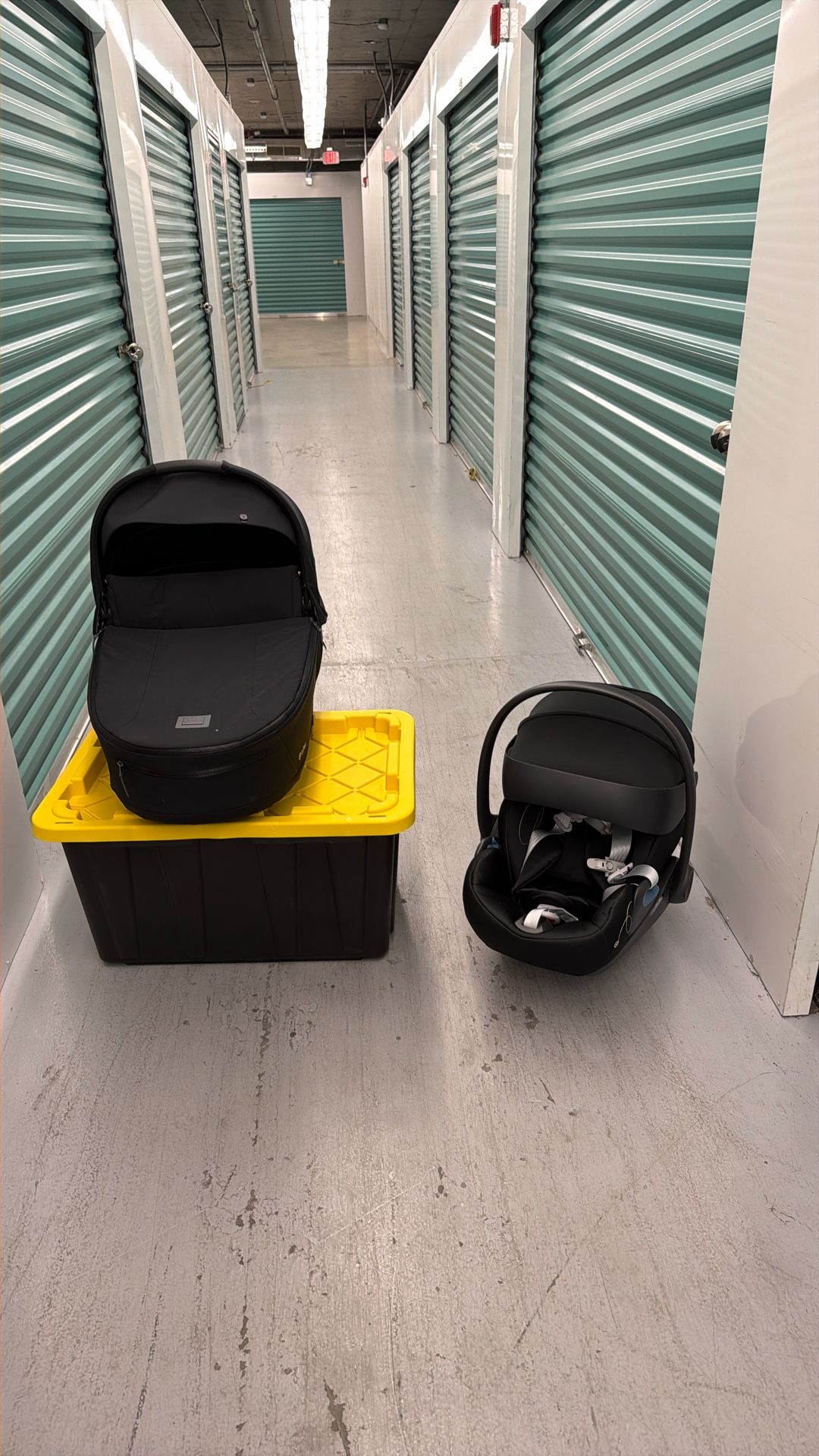 👶 Cybex Platinum Cloud Q Infant Car Seat + Matching Bassinet (No Base For Bassinet)