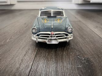 Diecast 1/18 Scale Highway 61 1952 RARE Hudson Hornet Herb Thomas #92 Good Condition missing driver mirror