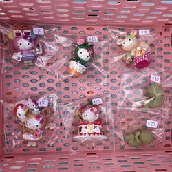 Hello Kitty x Tokidoki x Smiski