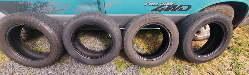 Tires- Used 215/60R16