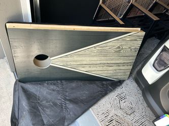 $ 15 cash corn hole set . No bags