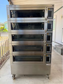 MIWE condo 5 deck oven