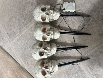 Red Light up Skull Yard Lights 