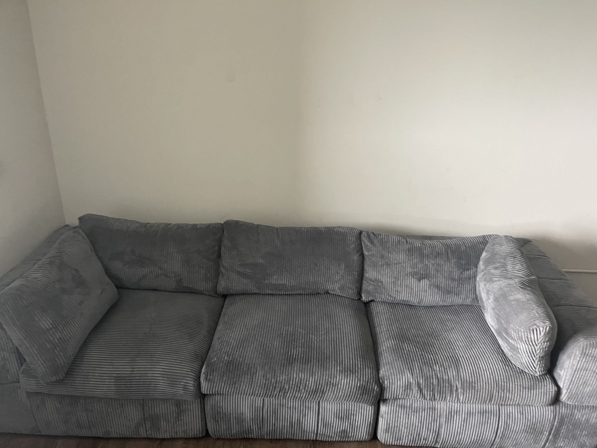GREY Couch (Pick Up ONLY)