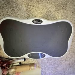 Viva Spa Vibration Plate Exercise Machine – With Built-in Bluetooth Speaker!