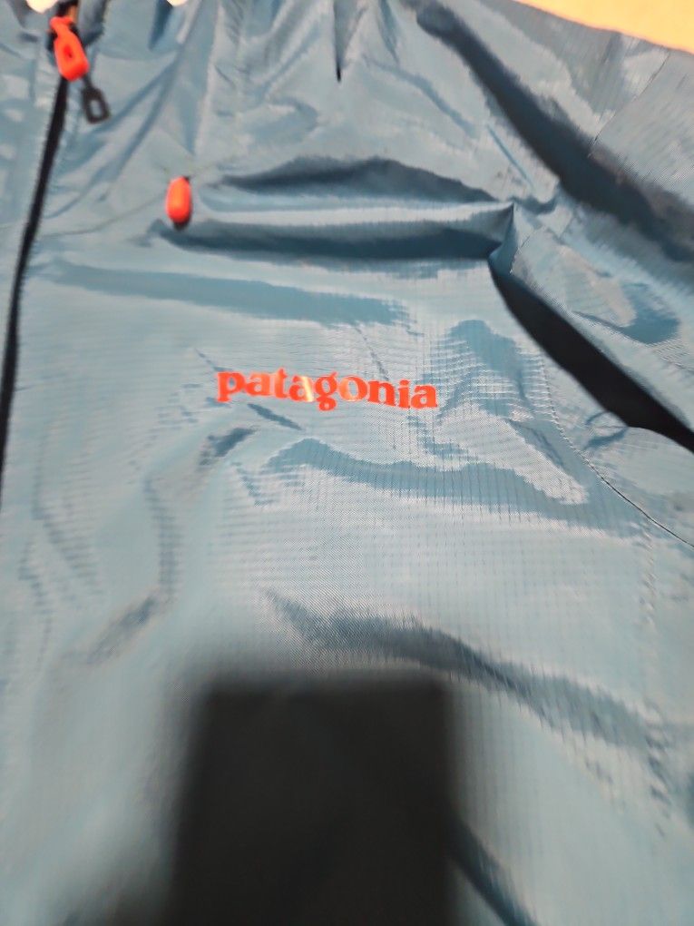 Patagonia RAINCOAT FOR WOMEN'S SIZE S