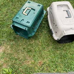 Two Carry On Pet Box, One Is A Little Bigger (NO SHIPPING)