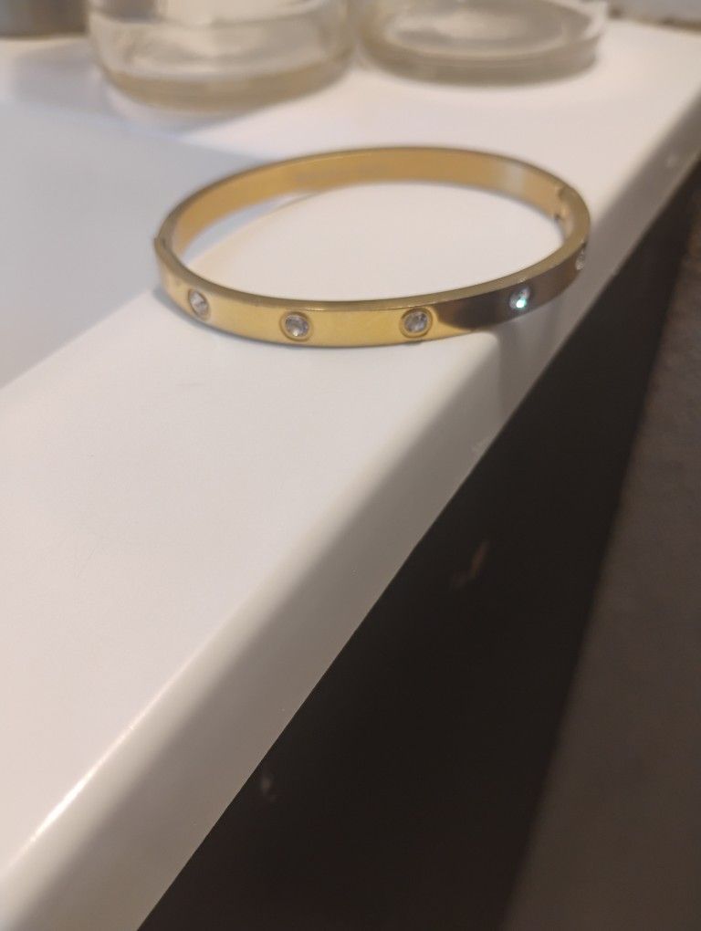 Gold Bracelet