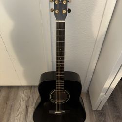 Guitar Yamaha 