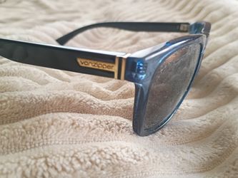Von zipper glasses