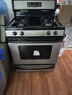 Gas stove
