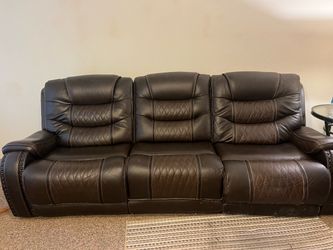 Marquee Leather Triple Power Reclining Sofa