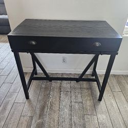 Wyatt Writing Desk: Black