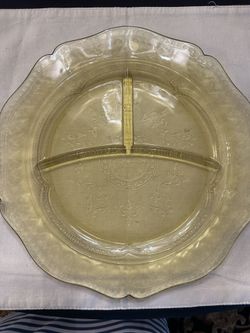 YELLOW DEPRESSION GLASS