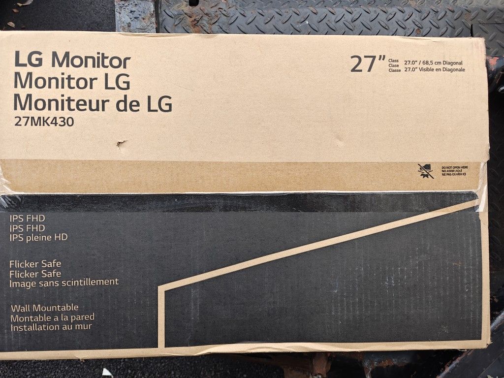 27-in LG Monitor (New)