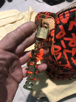 Louis Vuitton Limited Edition Orange Graffiti Stephen Sprouse for Sale in  Sacramento, CA - OfferUp