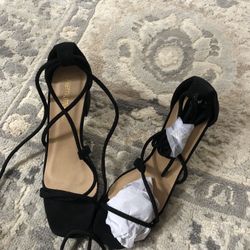 Pretty Little Things Heels 